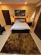 CSL APARTMENTS