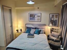 Newport Boulevard Apartments
