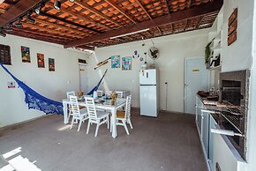 Casa c 4 su tes Piscina Churrasqueira e Garagem