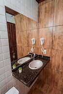 Casa c 4 su tes Piscina Churrasqueira e Garagem