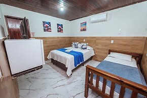 Casa c 4 su tes Piscina Churrasqueira e Garagem