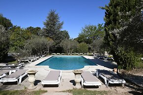 Hôtel Villa Glanum & Spa