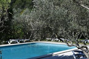 Hôtel Villa Glanum & Spa