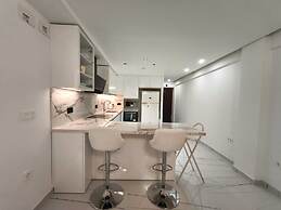 Airbhouse Prívate Rooms & Triana
