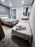 Airbhouse Prívate Rooms & Triana