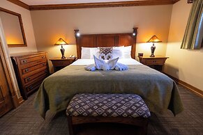 Zion Lodge - Inside the Park