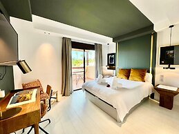 Chalet Amarilla Golf With Pool & Jacuzzi