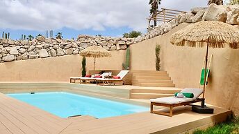 Chalet Amarilla Golf With Pool & Jacuzzi