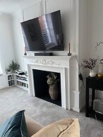Spacious 2B Flat In Clement House