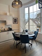 Spacious 2B Flat In Clement House