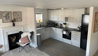 Charming 2B Georgian Flat In Historic Tring