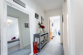 3Bd Portrush Apartment Beach & Golf Escape