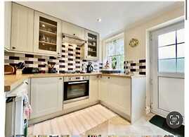 Charming Cottage Minutes From Brixham!
