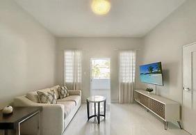 Stunning 3-Bedroom Beachside Apartment