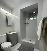 Stunning 3-Bedroom Beachside Apartment