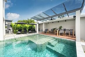 Riverhouse Phuket by Escape Villas