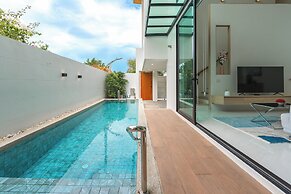 New 3BR with Pool Near Beach V190