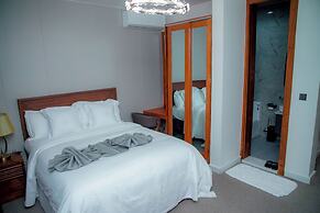 Maison Luxe Apartments