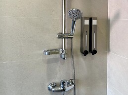 Hotel Calmo Hamilton