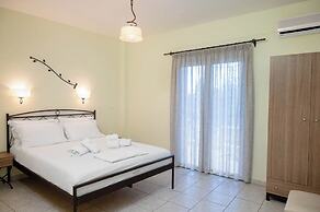 Konstantinos Hotel & Apartments 2