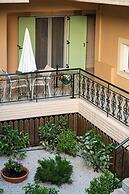 Konstantinos Hotel & Apartments 2