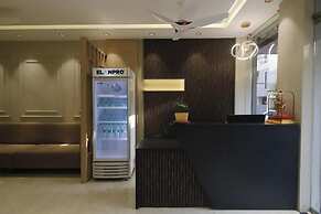 Hotel Maheshwari Inn