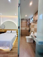 Tom's Homestay 2