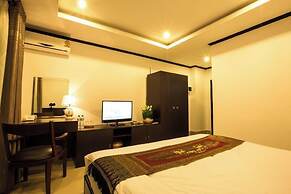 Douangchan Plaza Hotel