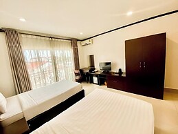 Douangchan Plaza Hotel