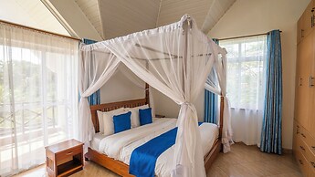BLUE WATER VILLAS