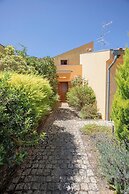 Liiiving in Caminha Countryside Pool House