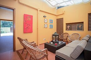 Liiiving in Caminha Countryside Pool House