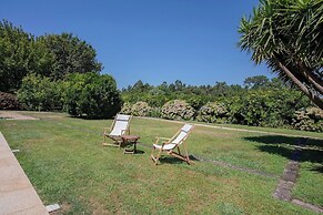 Liiiving in Caminha Countryside Pool House