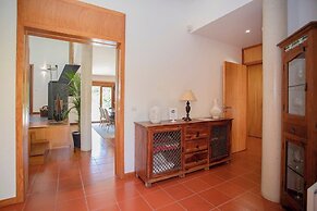 Liiiving in Caminha Countryside Pool House