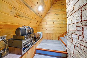 Explore Mt St Helens: A-frame Chalet w/ Deck!