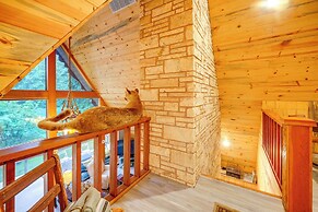 Explore Mt St Helens: A-frame Chalet w/ Deck!