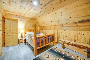 Explore Mt St Helens: A-frame Chalet w/ Deck!