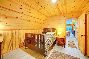 Explore Mt St Helens: A-frame Chalet w/ Deck!