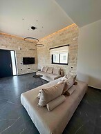 Panstel - Villa Aurora With Private Pool Jacuzzi