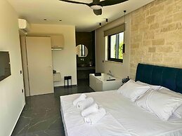 Panstel - Villa Aurora With Private Pool Jacuzzi