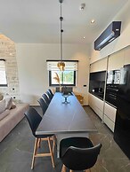 Panstel - Villa Aurora With Private Pool Jacuzzi