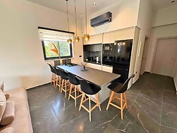 Panstel - Villa Aurora With Private Pool Jacuzzi