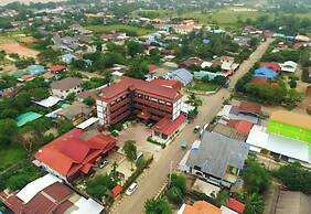 Dongsay Hotel Thakhek