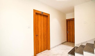 Hotel Shree Nakoda Paradise