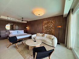 Mavilu Luxury Hotel