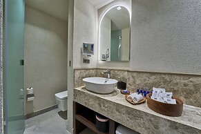 Mavilu Luxury Hotel