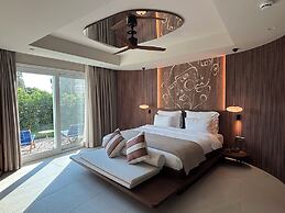 Mavilu Luxury Hotel