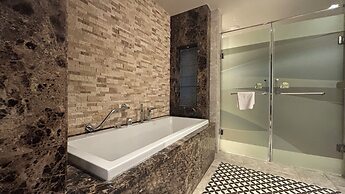 Mavilu Luxury Hotel