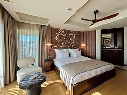 Mavilu Luxury Hotel