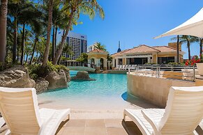 Ocean View Rental Surfers Paradise